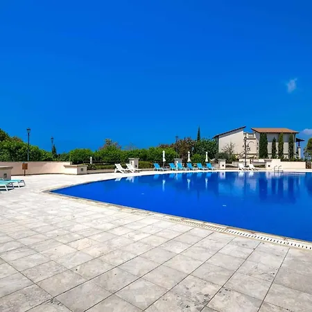 Apartmán Adjacent To Aphrodite Premium I