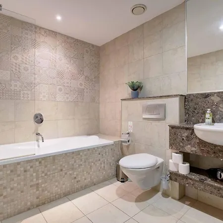 Adjacent To Aphrodite Premium I Appartement *