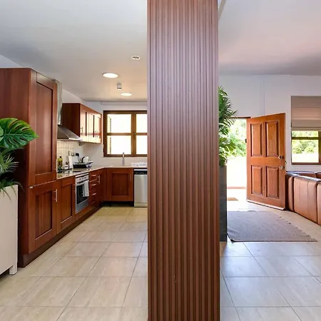 Apartmán Adjacent To Aphrodite Premium I