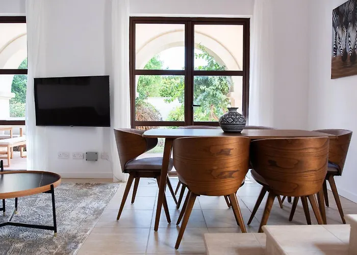 Lägenhet Adjacent To Aphrodite Premium I Kouklia